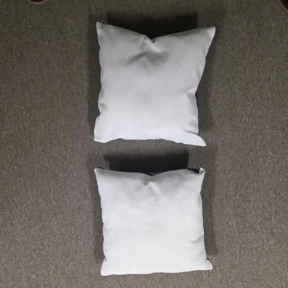 ​Set of 2 Christmas Pillows- 